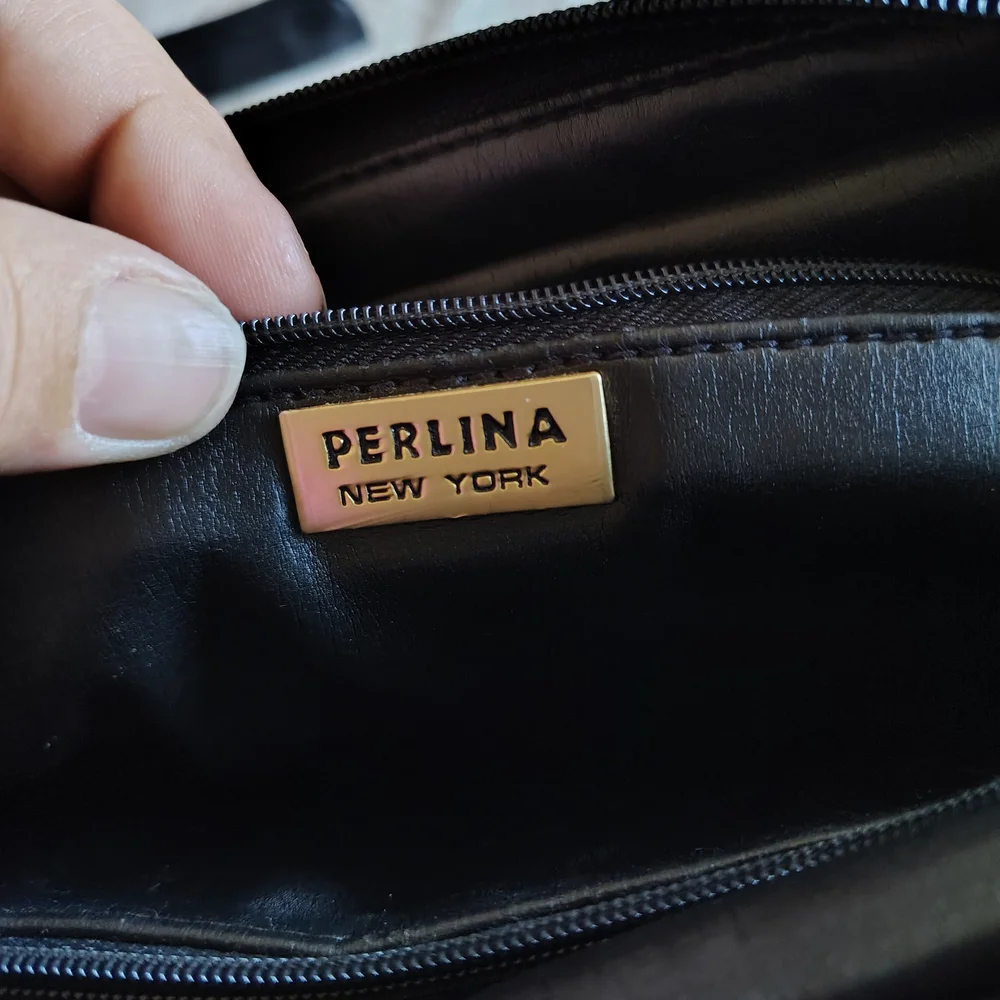 Vintage‎ Perlina Black Leather Crossbody Bag - Picture 4 of 4